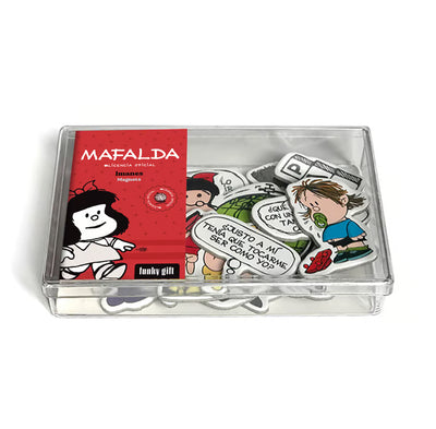 Imanes de Mafalda y personajes con caja